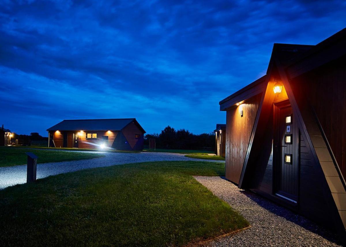 North Star Sanctum Hotel Garton Exterior foto