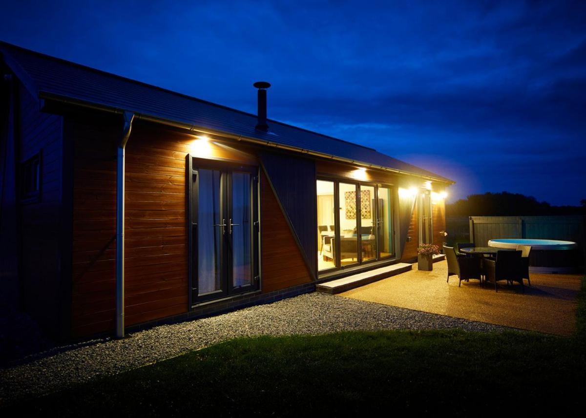 North Star Sanctum Hotel Garton Exterior foto